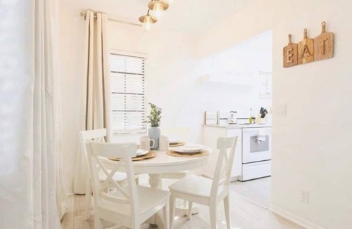 Santa Barbara Estates Condo | Beautiful Waterfront Condo on Canal with Pool & Walk to Beach! Boat Watch! 1b/1b