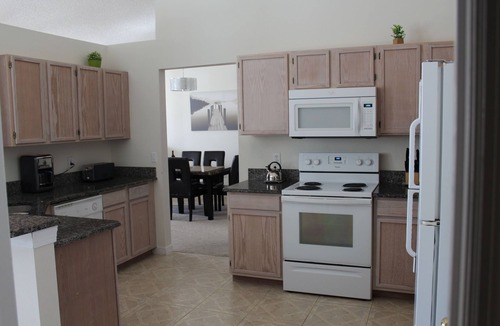 Clear Creek House | Beautiful Waterside Villa For Rent In Orlando