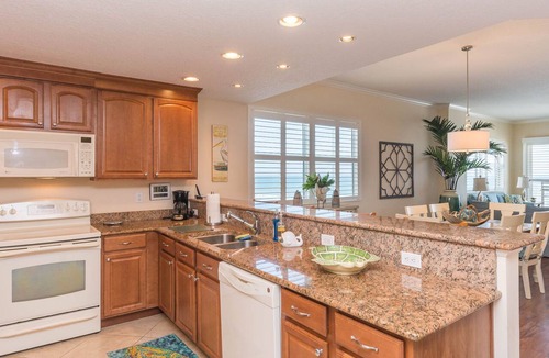 New Smyrna Beach Condo | Beautifully Decorated, Beachfront Corner Unit! ~ Close to Shopping & Dining ~ MB501
