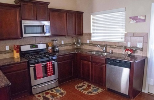 Chamberino House | Beauty Charming Transmountain Home w-King Bed By beautiful trails!