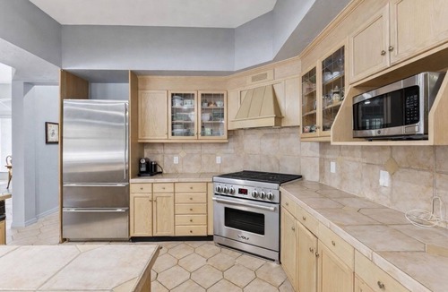 Sorrento House | Bed and Breakfast on Equestrian Estate