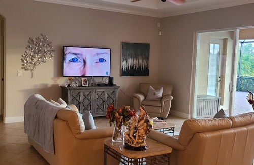 Estero House | Bella Terra 4 Bdrm Estate Pool Home with Lake View