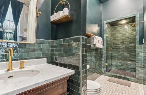 Historic Downtown Savannah Bed & Breakfast | Bellwether House