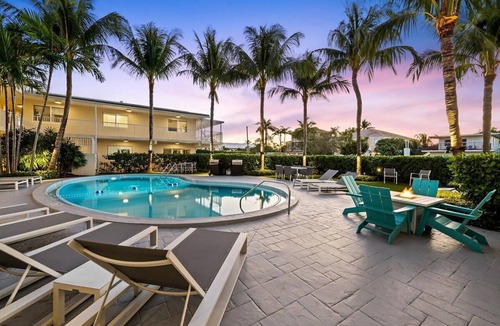 Lauderdale-by-the-Sea Apartment | Bermuda Isles Villas - King #32