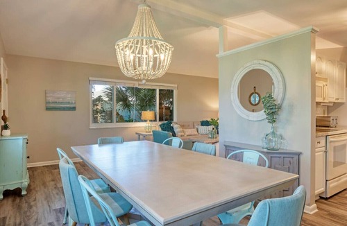 Indian Rocks Beach House | BEST Location! Very close to beach, dining, shops & pubs. Pet-friendly