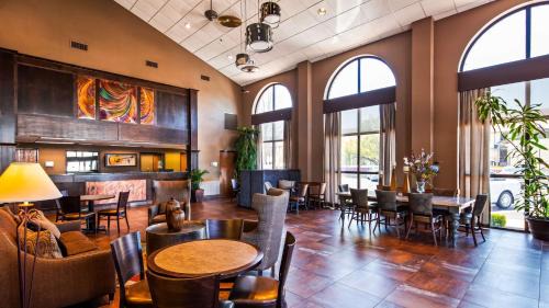 Branson Theater District Hotel | Best Western Music Capital Inn