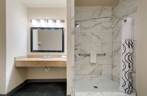Irving Hotel | Best Western Plus DFW Airport Suites