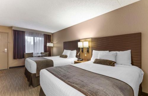 Downtown Branson Hotel | Best Western Plus Landing View Inn & Suites