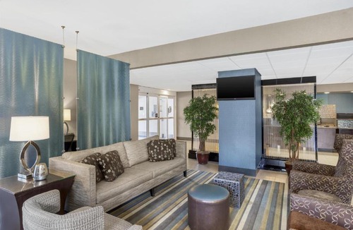 Tallahassee Hotel | Best Western Plus Tallahassee North Hotel
