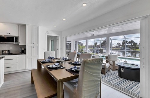 Punta Gorda House | Bird Section Punta Gorda Isles, Dog Friendly, Canal, Kayaks