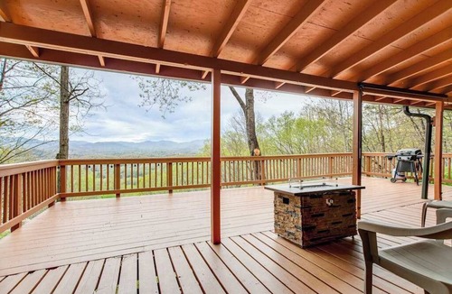 Franklin House | Black Bear cabin fox Mountain