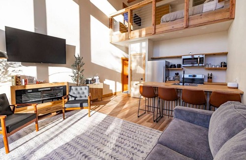 Athens House | Black Walnut at Selah Place