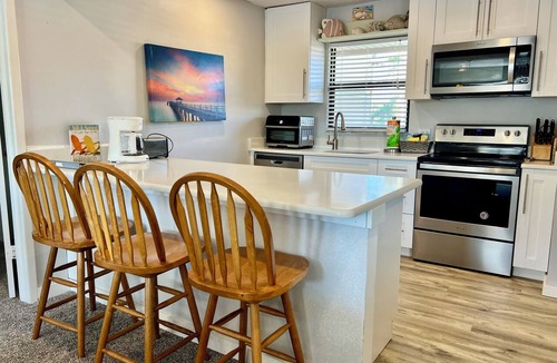 Sanibel Condo | Blind Pass Condos at Bowman's Beach E208 on beautiful Sanibel Island