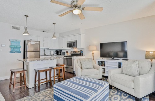 Seagrove Beach House | Blue Breeze