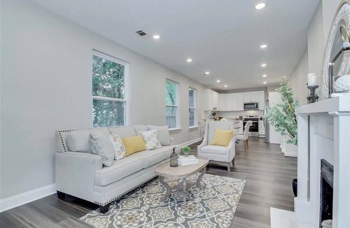Olde Town Augusta House | Blue Bungalow! Wonderful 4-bedroom house in charming Augusta