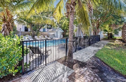 Victoria Park Apartment | ◎Blue Ocean collection◎Trendy Vic Park 2BR! 40|1
