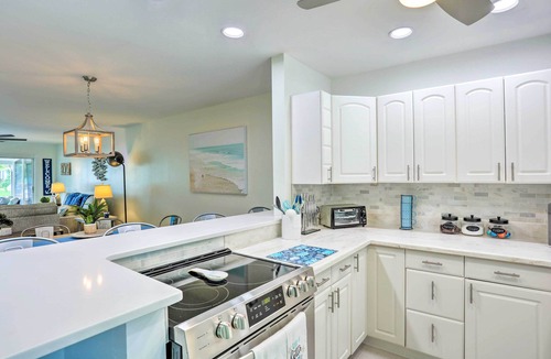 Hutchinson Island South Cottage | Boat Owner's Paradise: Jensen Beach Home w/Dock!