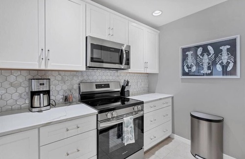 Placida Bay Condo | Boca Vista Harbor - 502A: Spacious 3BR condo in Placida, FL, perfect for 8 guests.