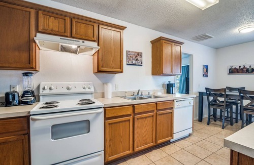 Dallas House | Book Your Perfect Texas Escape - Sleeps 7
