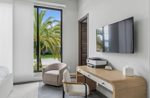 Bal Harbour House | Brand new 4-bedroom/5 bathroom house on Middle River. Pool and putting green