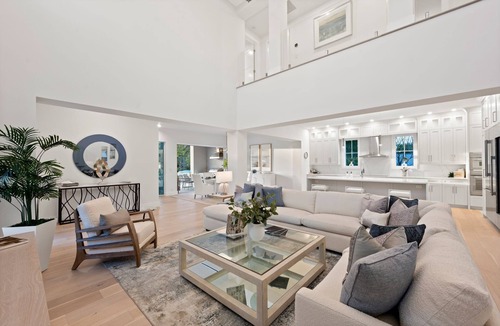 East Naples House | Brand new 4bdr, 5 bath luxury house 1 mile from 5th Avenue and Beached