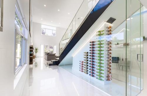 South Lake House | Brand new Luxurious Villa