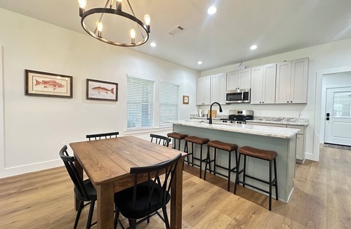 Geneva County Cottage | Brand new, pond front 2-bedroom cottage with AC in delightful Samson