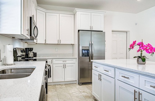 East Tampa House | Brand New Tampa House w/Private Yard!
