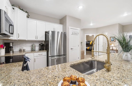 Branson Condo | Branson Landing Min Away, Incredible Taneycomo Lakefront, Free Sdc Tickets