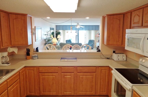 Destin Condo | "Breakers East 205"~Spacious 2BR/2BA Gulf Front Condo Beach setup included