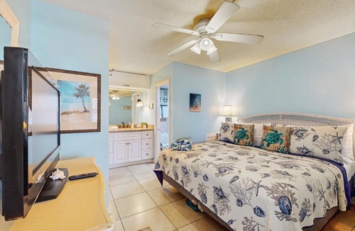 Belleair Beach House | Breezy Belleair 5E