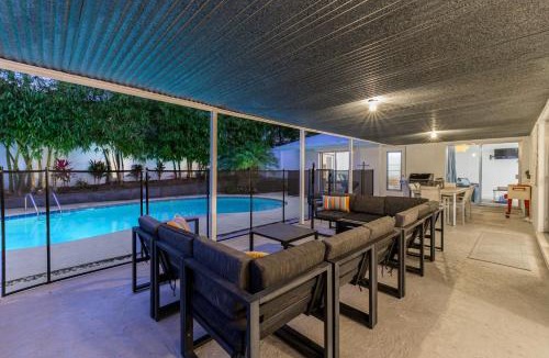 Harbor Hills House | Breezy Blue-Pool Hot Tub Minutes to Beach Games