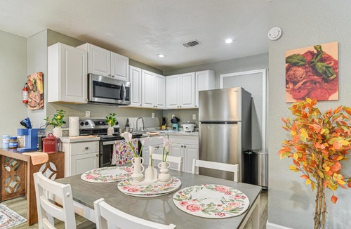 Bearss Plaza House | Breezy Tampa Home w/Yard: Perfect for Long Stays