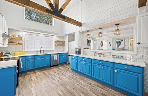 Cocoa Isles House | Breezy Waterfront Pool House Steps from the Beach!