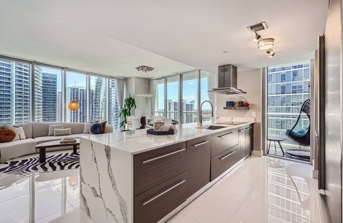 Brickell Condo | Brickell Beauty. River Views. CONSTRUCTION SPECIAL!
