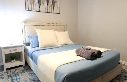 North University Apartment | Bright 1BR Near UT 10 Min Downtown