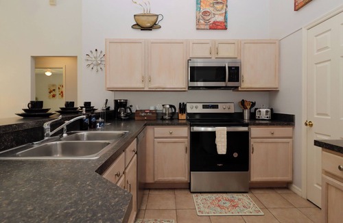 Davenport House | Bright 4BR Disney Villa, South-Facing Pool, Game Room