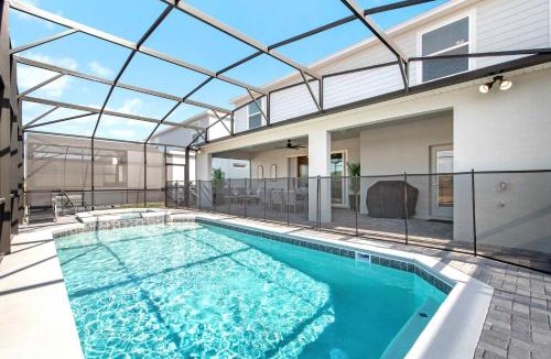 Four Corners House | Bright & Spacious 7BR Pool Villa w/Game Loft | New Windsor Cay Resort near Disney