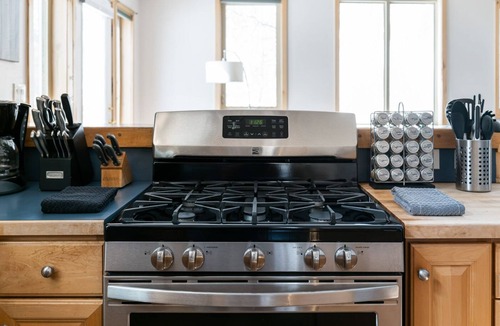 Crested Butte House | Bright w/High Ceilings & Deck - 2 Blocks from Elk in Quiet Corner of Town w/EV!