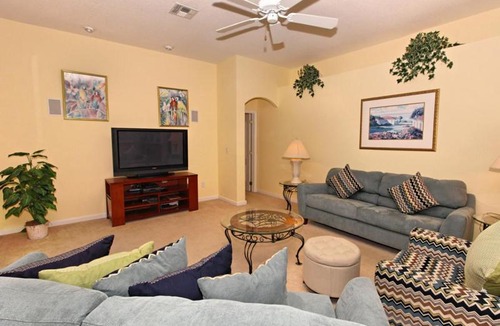 Highlands Reserve Villa | Brighton Villa #230995