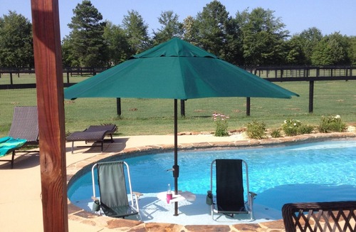 Aiken House | BRING YOUR HORSES! PRIVATE FARM. SALT POOL! PERFECT FOR COUPLES, MASTERS PETS OK