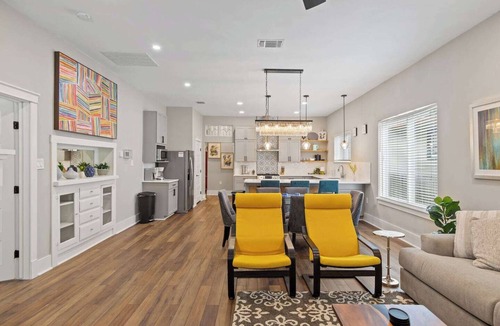Mahncke Park House | Broadway Escape minutes from Downtown & The Pearl