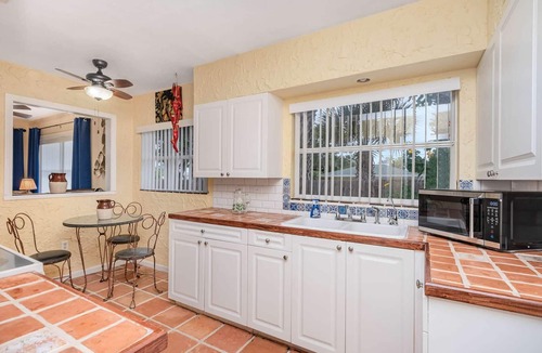 Melbourne House | Bryan · 3BR Secluded Oasis close to FIT, Downtown and Beach