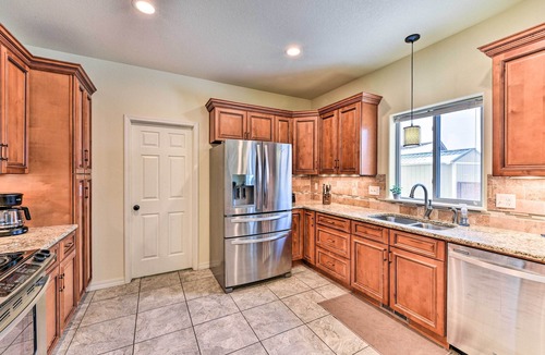 Buena Vista House | Buena Vista Getaway ~ 2 Mi to Dtwn & River