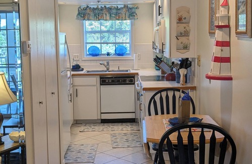 Paradise Lakes Condo | Buff Bay Luxury 1BR King Condo, Private Lanai, Pet-Friendly - Clothing Optional