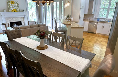 Buford House | Buford Forest Retreat- Fire Pit - 5 bdrms- Sleeps 13 - Water Park, Venues, Golf!