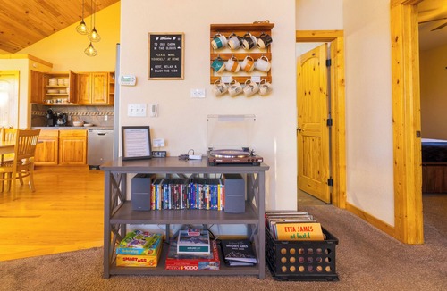 Indian Mountain Cabin | Cabin in the Clouds, A Colorado Mountain Retreat Cozy, Beautiful Views