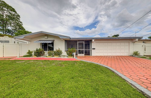 Miramar House | Canal-Front Gem w/Pool: 3 Mi to Hard Rock Stadium