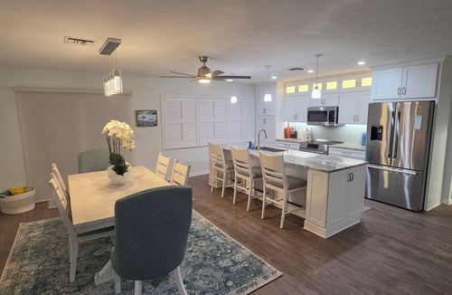 Grove City House | Canal front, Pool, outdoor kitchen, dock, no bridge, boat landing, Gulf access