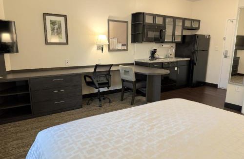 North Beach Hotel | Candlewood Suites - Jacksonville - Mayport by IHG